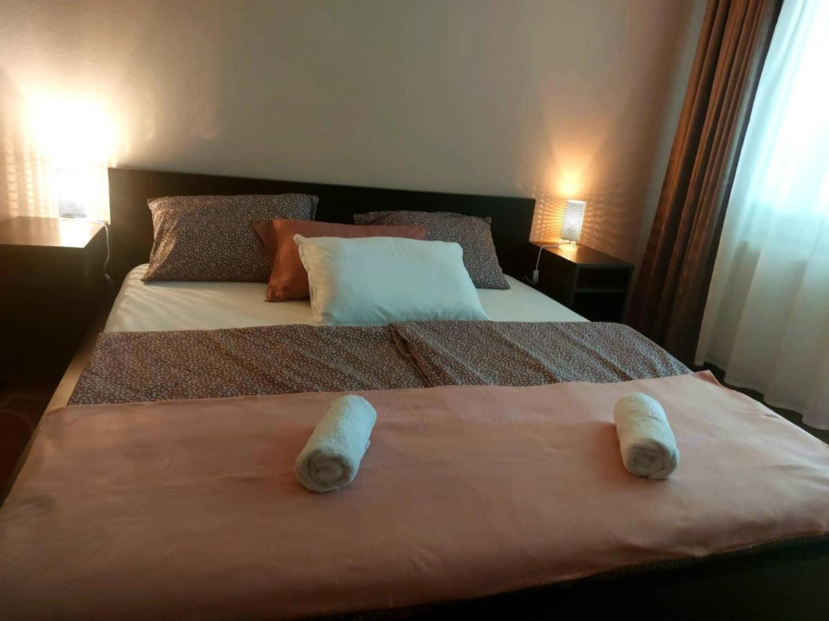 Guesthouse Ob Sotocju Budic Brezice Exterior photo