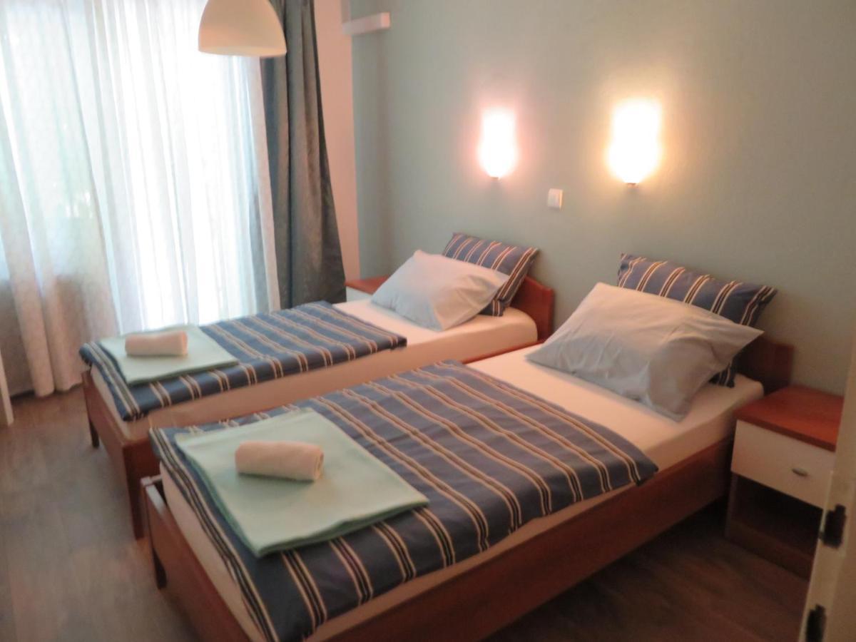 Guesthouse Ob Sotocju Budic Brezice Exterior photo